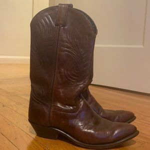 Stunning authentic detailed brown cowboy boots 8